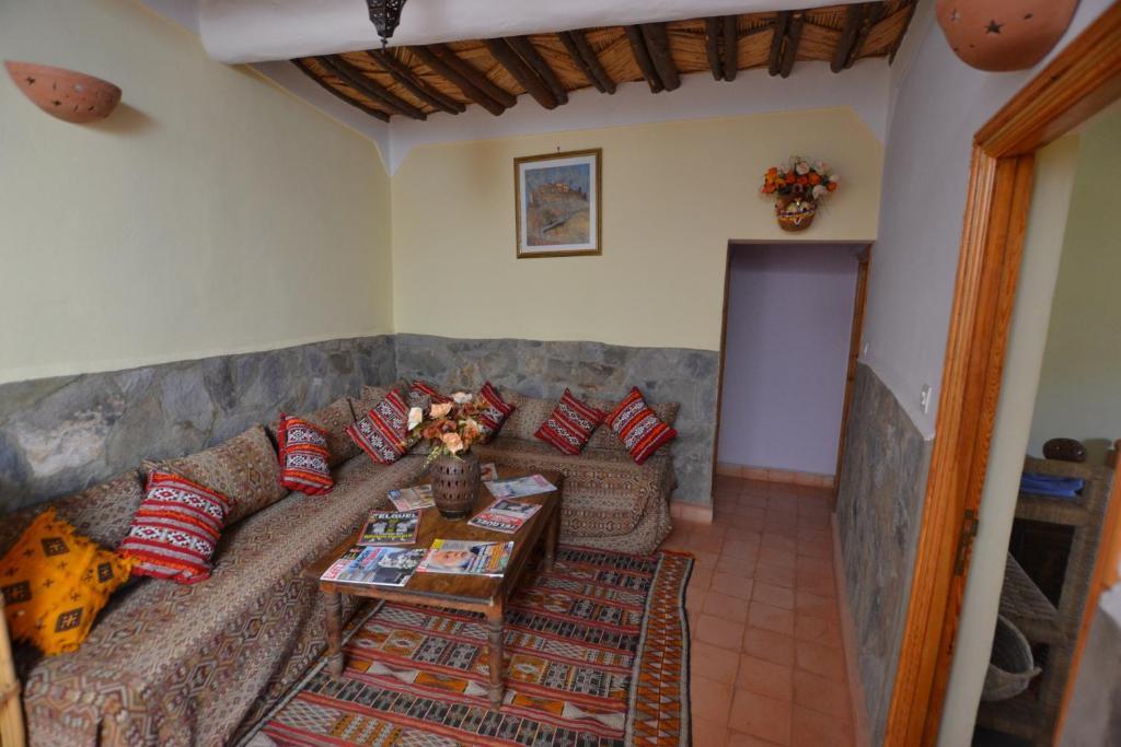 Отель Tizourgane Kasbah Tiguissas Экстерьер фото